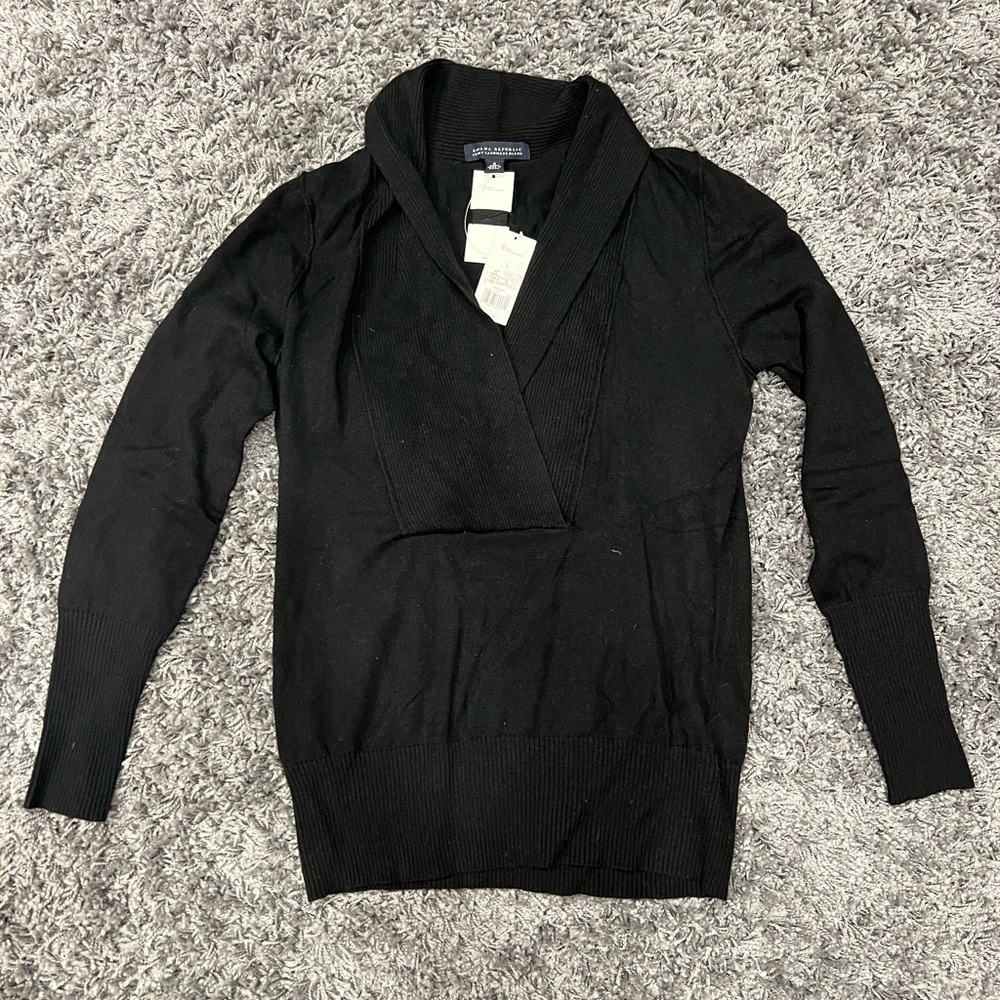 NWT Banana Republic Cashmere Blend Sweater